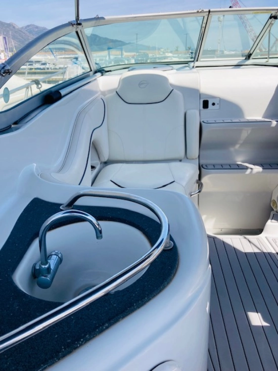 Crownline 270 CR usado à venda
