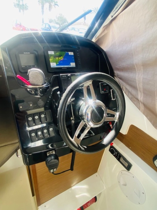 Jeanneau Merry Fisher 795 de segunda mano en venta