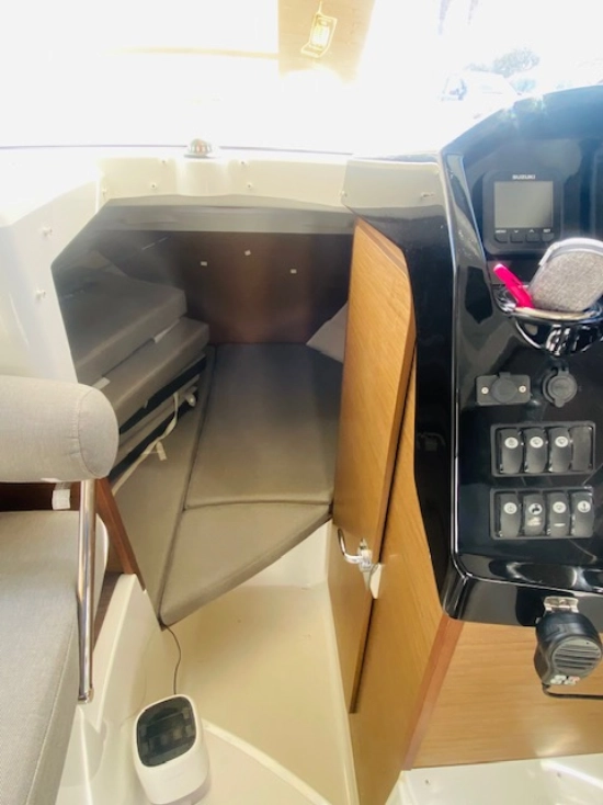 Jeanneau Merry Fisher 795 de segunda mano en venta