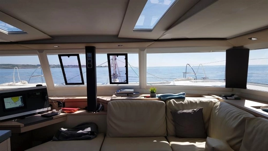 Fountaine Pajot Saona 47 (maestro) usado à venda