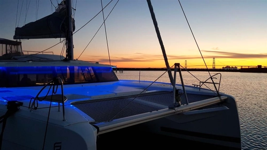Fountaine Pajot Saona 47 (maestro) usado à venda