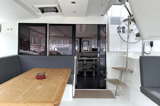 Fountaine Pajot Isla 40 usado à venda