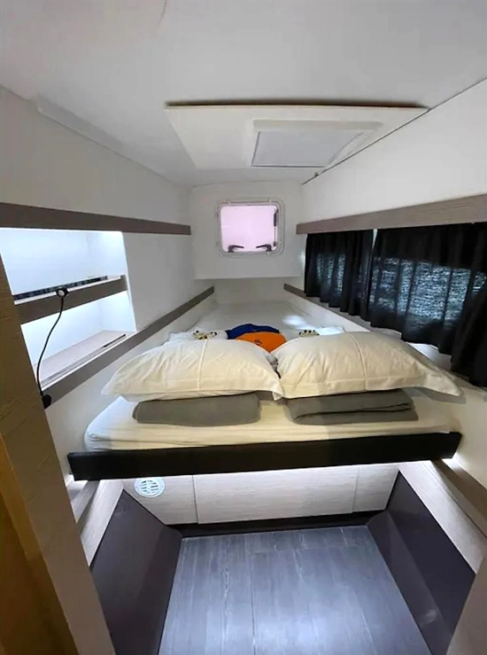 Fountaine Pajot Isla 40 usado à venda
