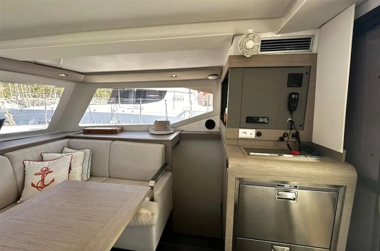 Fountaine Pajot Isla 40 usado à venda
