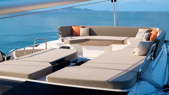 Fountaine Pajot 48 nuova in vendita