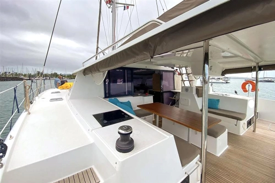 Fountaine Pajot Helia 44 usata in vendita