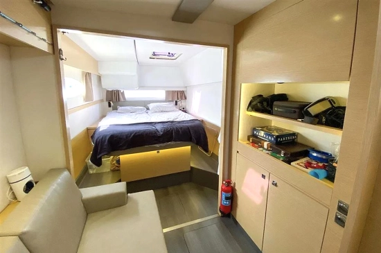 Fountaine Pajot Helia 44 usata in vendita