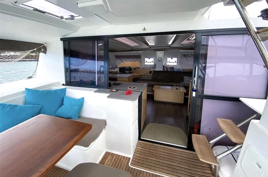 Fountaine Pajot Helia 44 usata in vendita