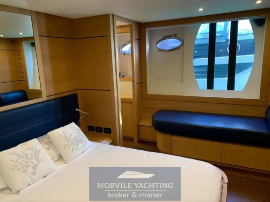Pershing 64 de segunda mano en venta