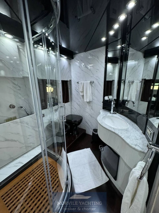 Overmarine Mangusta 65 de segunda mano en venta
