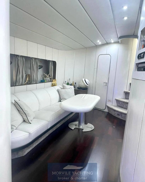 Overmarine Mangusta 65 de segunda mano en venta