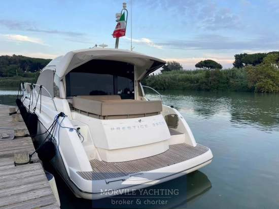 Prestige 390 S usado à venda