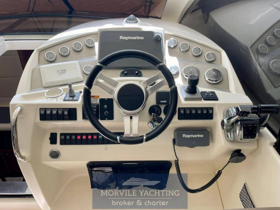 Prestige 390 S usado à venda