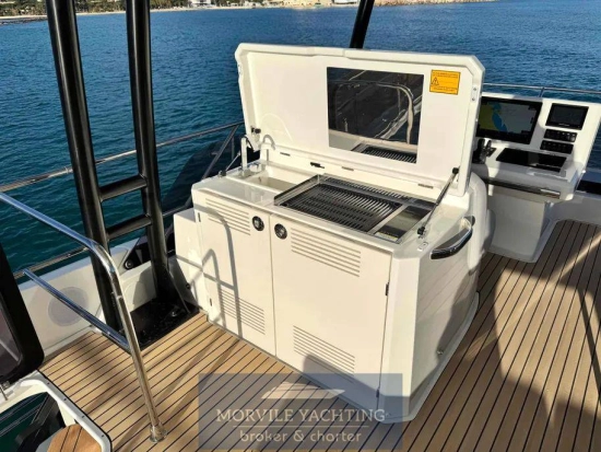 Jeanneau Prestige m48 usado à venda