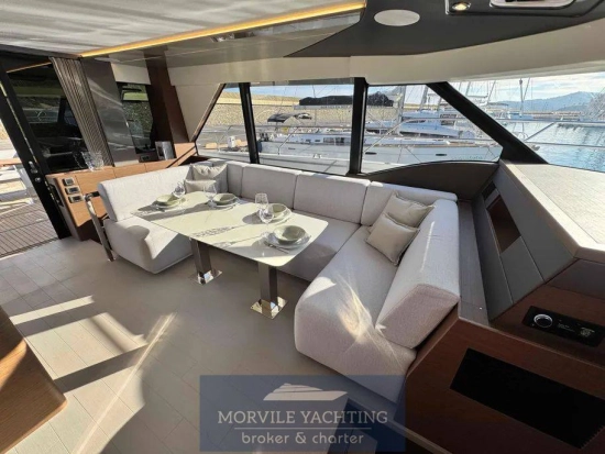 Jeanneau Prestige m48 usado à venda