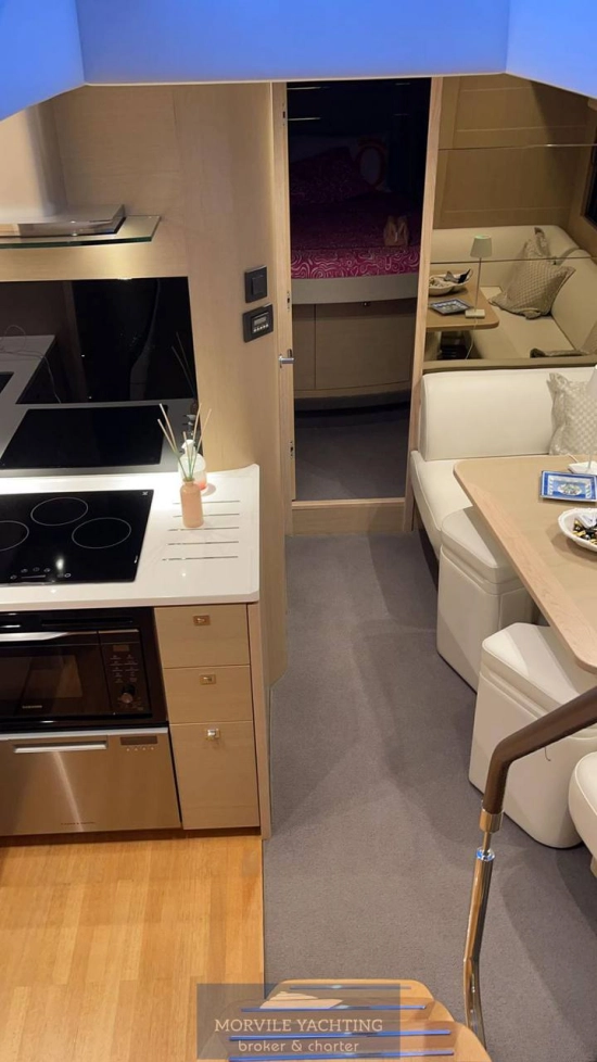 Princess V50 usata in vendita