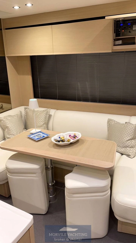 Princess V50 usata in vendita
