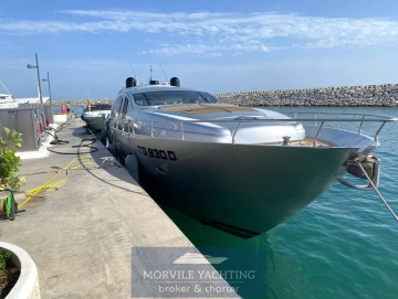 Pershing 76 usado à venda