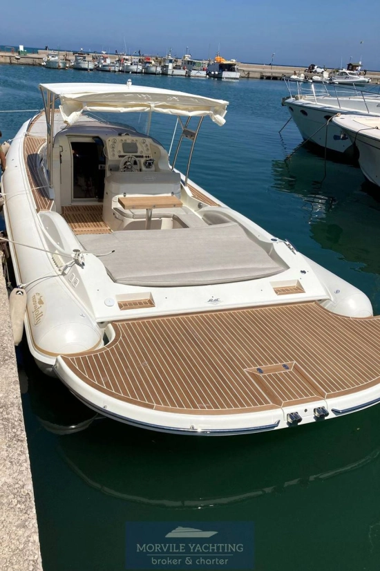 Nuova Jolly Prince 35 Spot Cabin usata in vendita