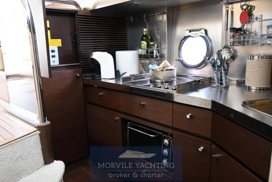 Azimut Az 43s usado à venda