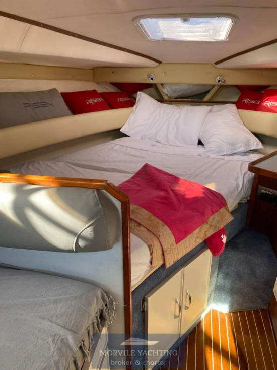 Sea Ray 30 Sun Dancer usado à venda