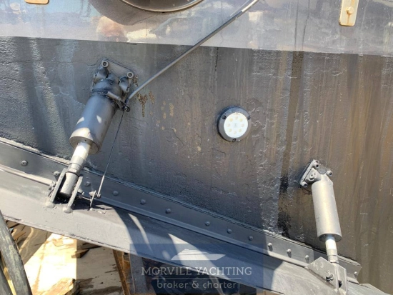Magnum Marine 53 usata in vendita