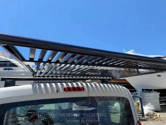 Magnum Marine 53 usata in vendita