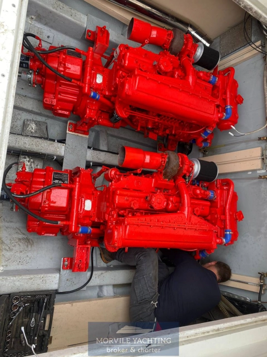 Cantieri Baia 40 Open usado à venda