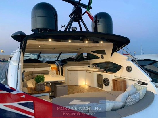 Sunseeker Predator 68 usata in vendita
