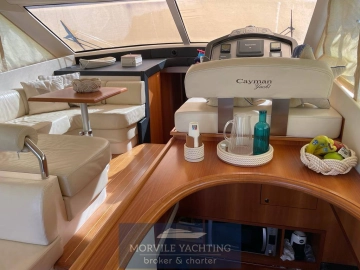 Cayman Yachts 50 fly usata in vendita