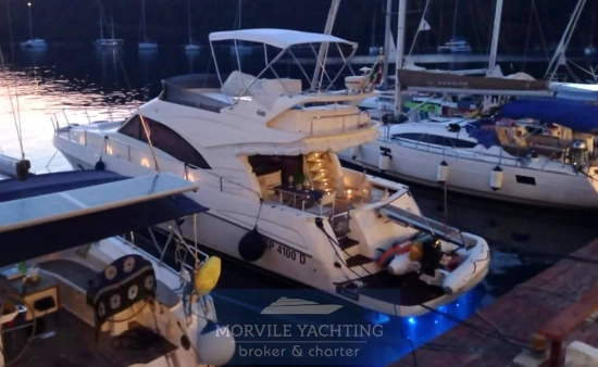 Cayman Yachts 50 fly usata in vendita