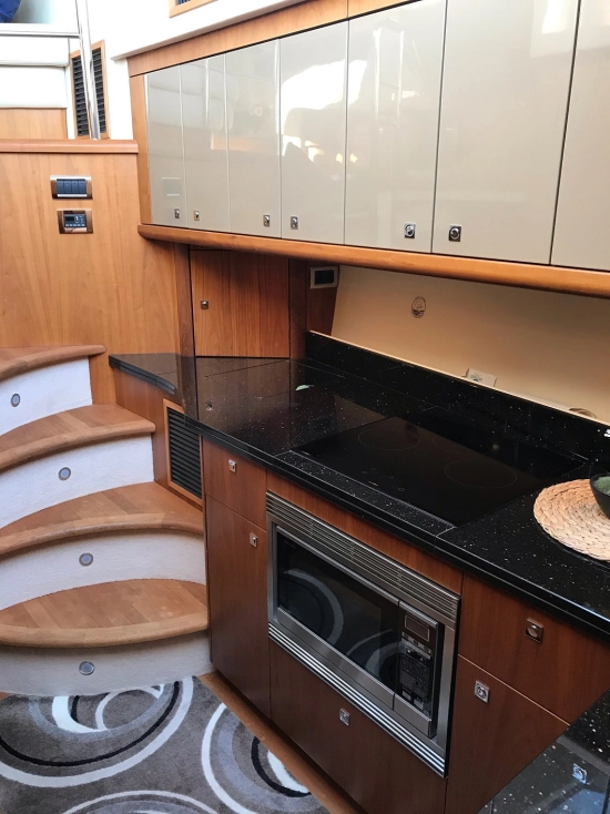 Sunseeker Predator 52 usata in vendita