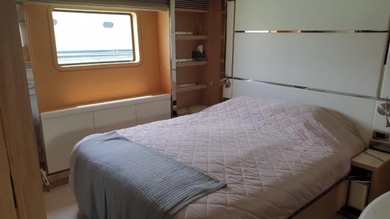 Benetti Delfino 93 de segunda mano en venta