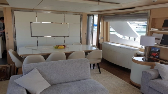 Benetti Delfino 93 de segunda mano en venta