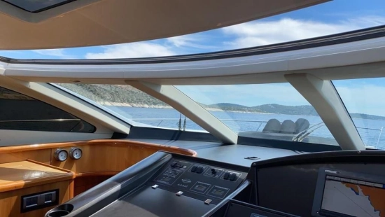 Sunseeker Predator 72 usata in vendita