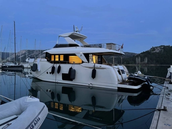 Absolute Navetta 58 usata in vendita