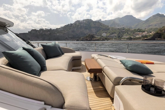 Azimut 60 Magellano nuevo en venta