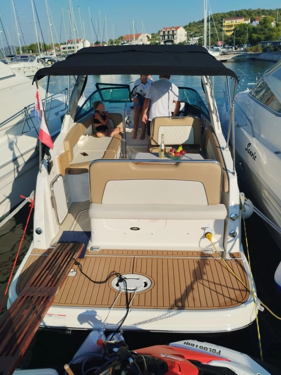 Bayliner 855 Cruiser usado à venda