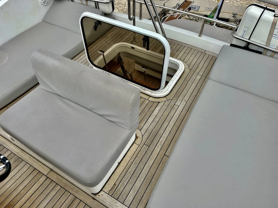 Sunseeker Predator 74 usata in vendita