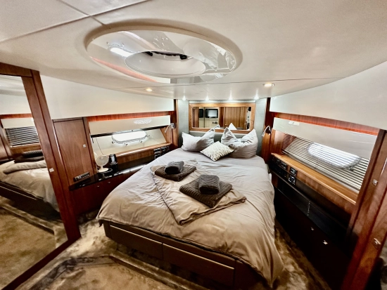 Sunseeker Predator 74 usata in vendita
