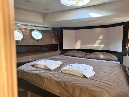Sessa Marine 54 F usado à venda