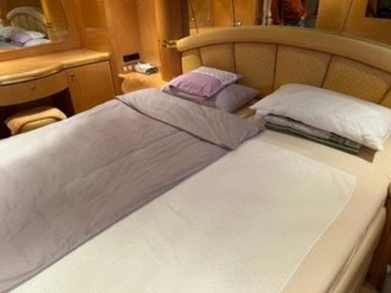 Elegance Yacht 65 usata in vendita