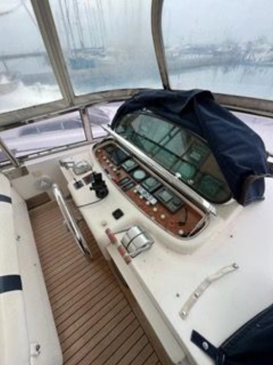 Elegance Yacht 65 usata in vendita