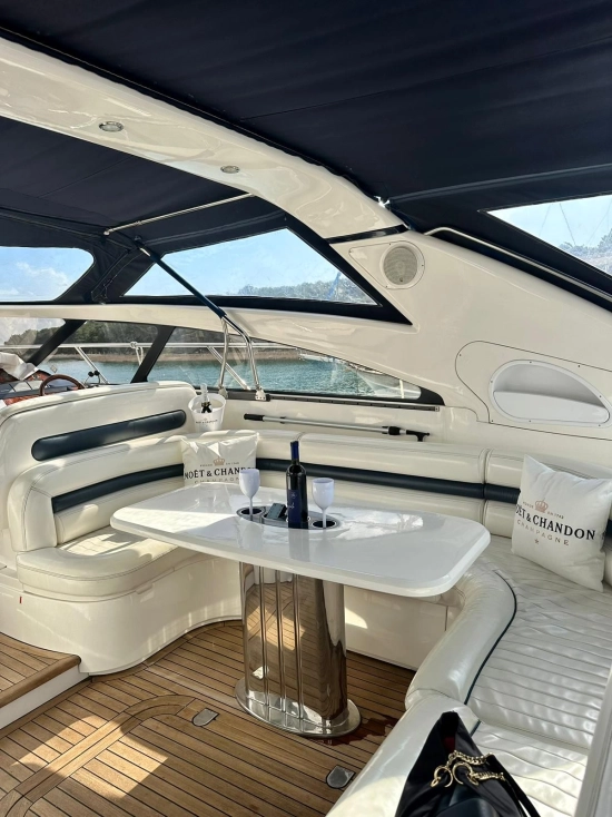 Princess V50 usata in vendita