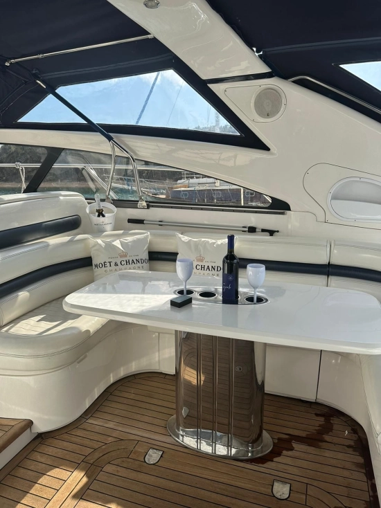 Princess V50 usata in vendita