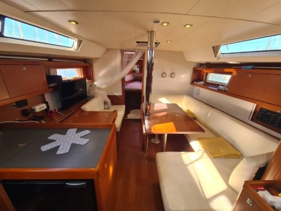 Beneteau Oceanis 41 usata in vendita