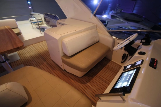 Azimut 58 usado à venda