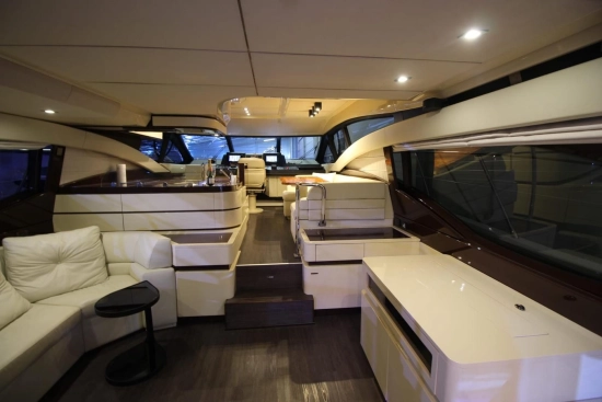 Azimut 58 usado à venda