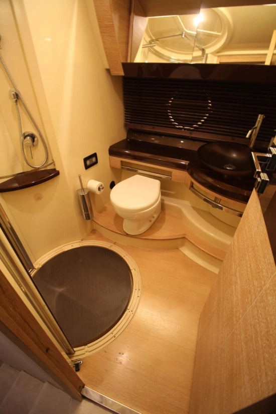 Azimut 58 usado à venda
