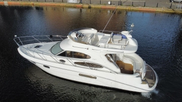 Sealine F37 usata in vendita